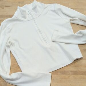 Aritzia Sunday Best White Cropped Long Sleeve T Shirt 3/4 Zip Neckline Size S